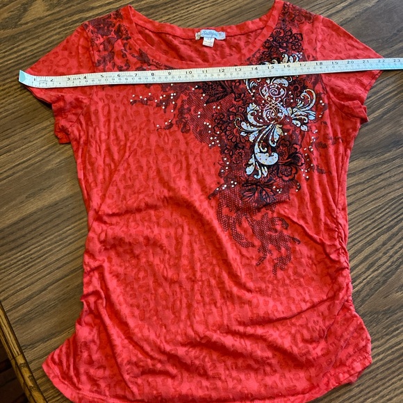 ❤️🫶🏼South Pole V-Neck Top🫶🏼❤️ - Picture 8 of 13